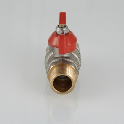 Кран шаровый с накидной гайкой Valtec 1/2 VT.226 ММ