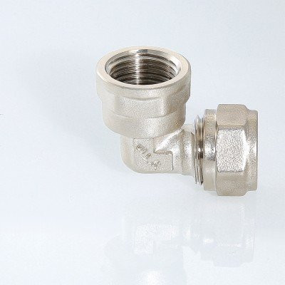 Фитинг обжимной угольник 90° VALTEC VTm.352.N.002606 26x1 с переходом на внутреннюю резьбу