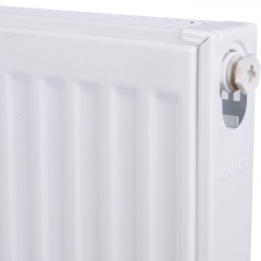 Стальной панельный радиатор Тип 22 Rommer Ventil 22/200/2000 нижнее подключение