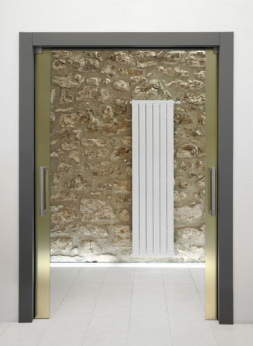 Алюминиевый радиатор STOUT Oscar 2000 3 секции (RAL 9010)